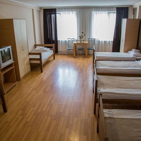 Hostel Milkaza Novi Sad Dış mekan fotoğraf