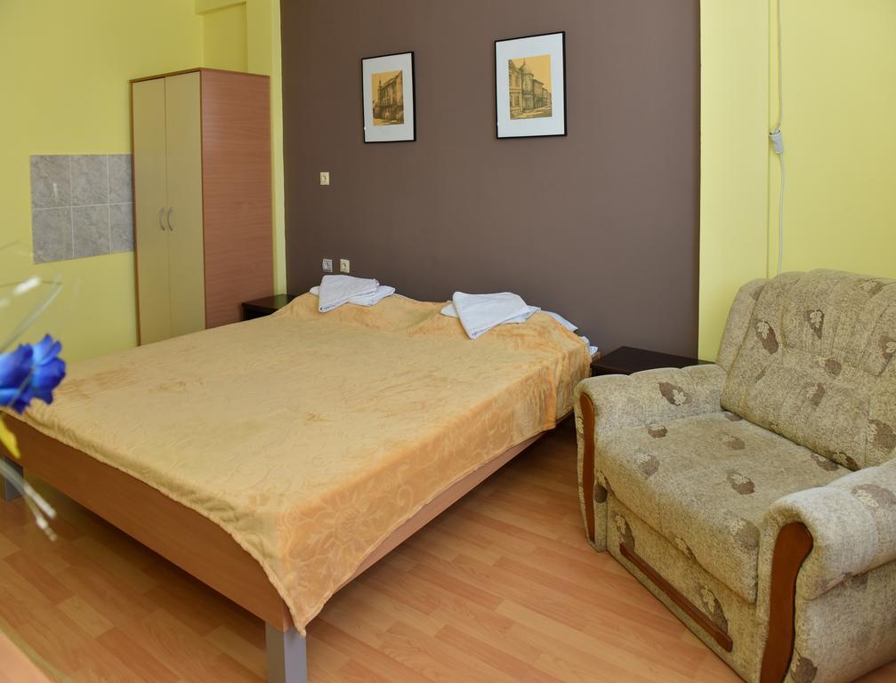 Hostel Milkaza Novi Sad Dış mekan fotoğraf