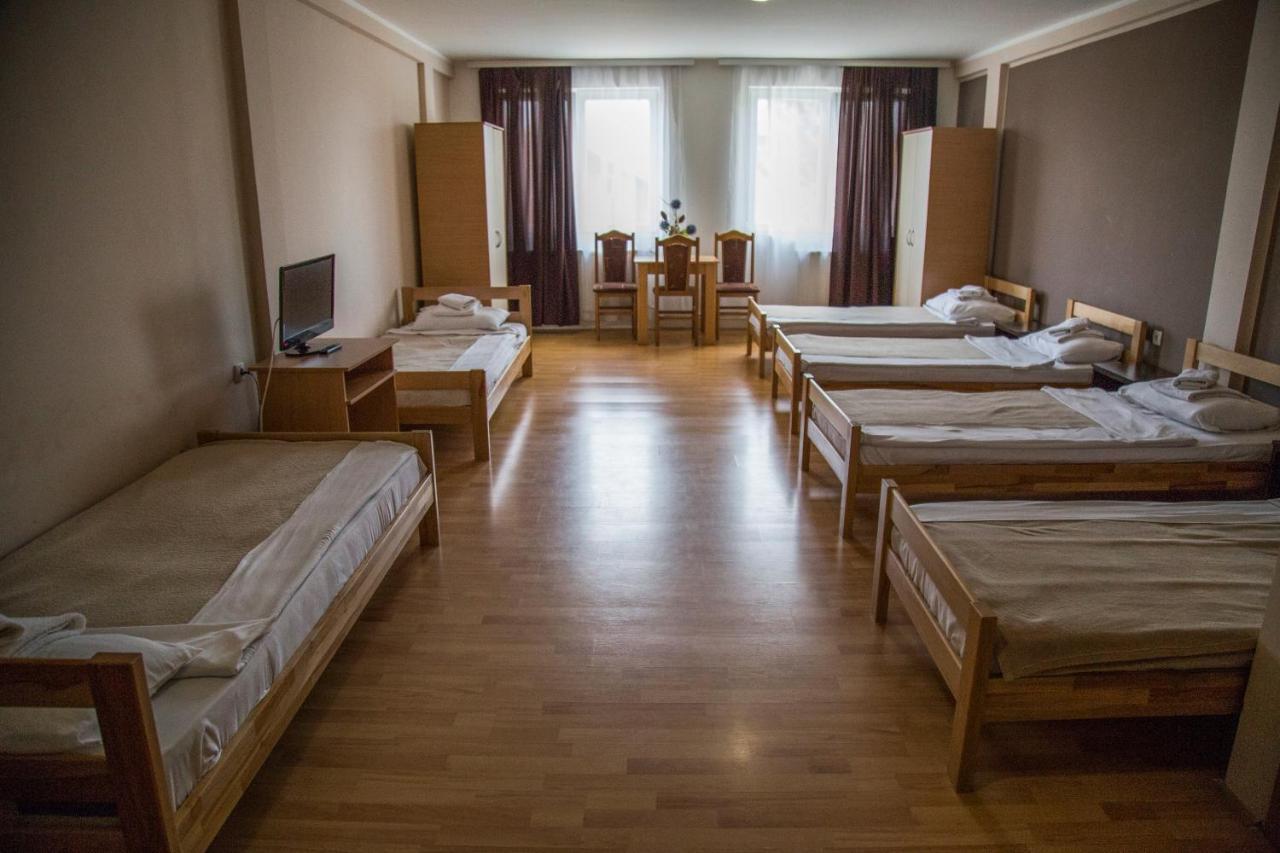 Hostel Milkaza Novi Sad Dış mekan fotoğraf